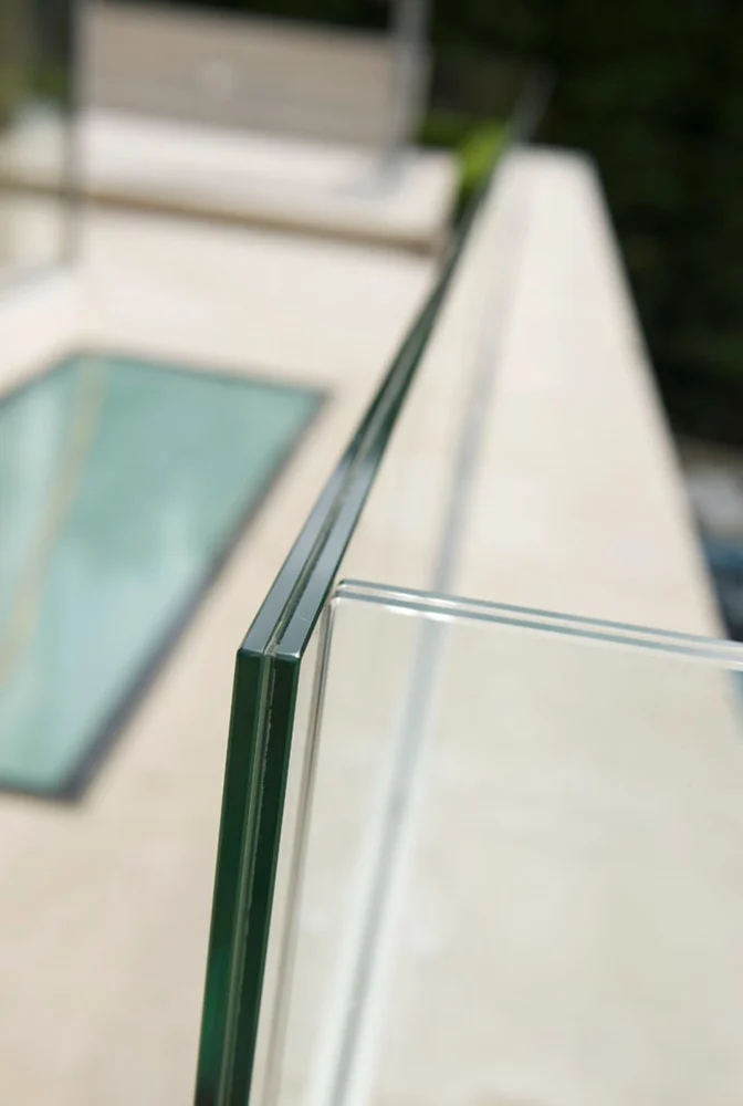 12 mm Laminated Toughened Glass